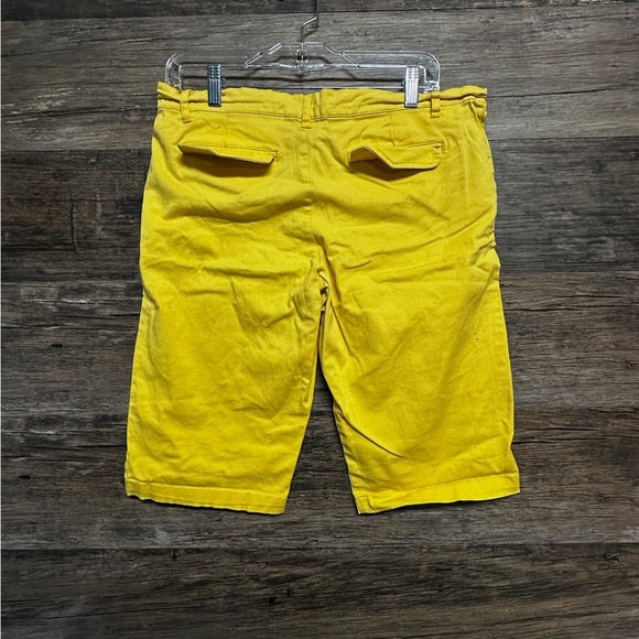 Vibrant Yellow Bermuda Shorts with Textured Fabric - Picture 2 of 6